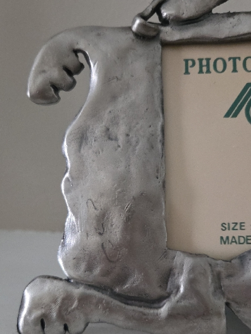 Dog-Shaped Photo Frame - Picture 3 of 7